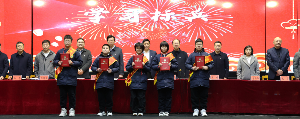 eace26dff68144eb841bbef01c73ff62.jpg